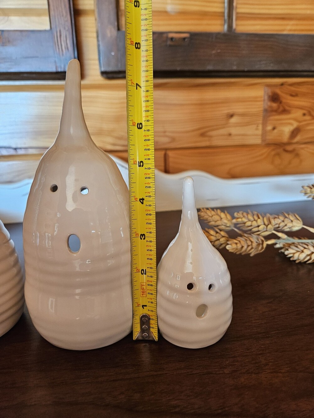 Mollie Jenkins White Ceramic Ghost Figurine Set Of 3 - Picture 6 of 6